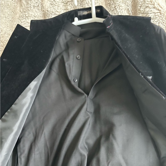 Boys kurta and shalwar with vest size 6-7 and size 8-9 - Picture 5 of 7